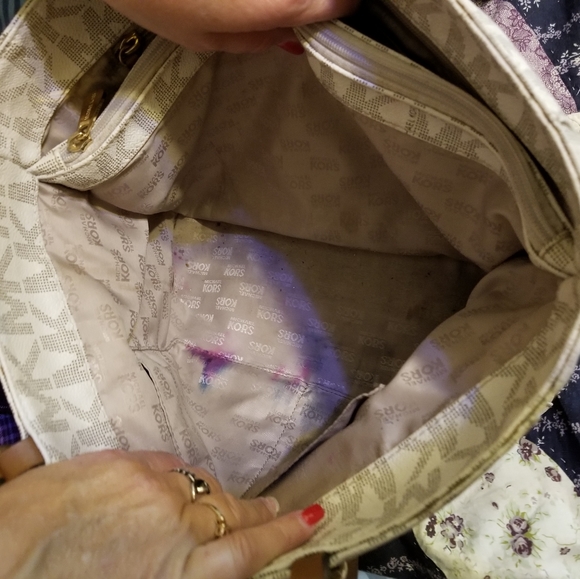 Purse - Picture 6 of 8